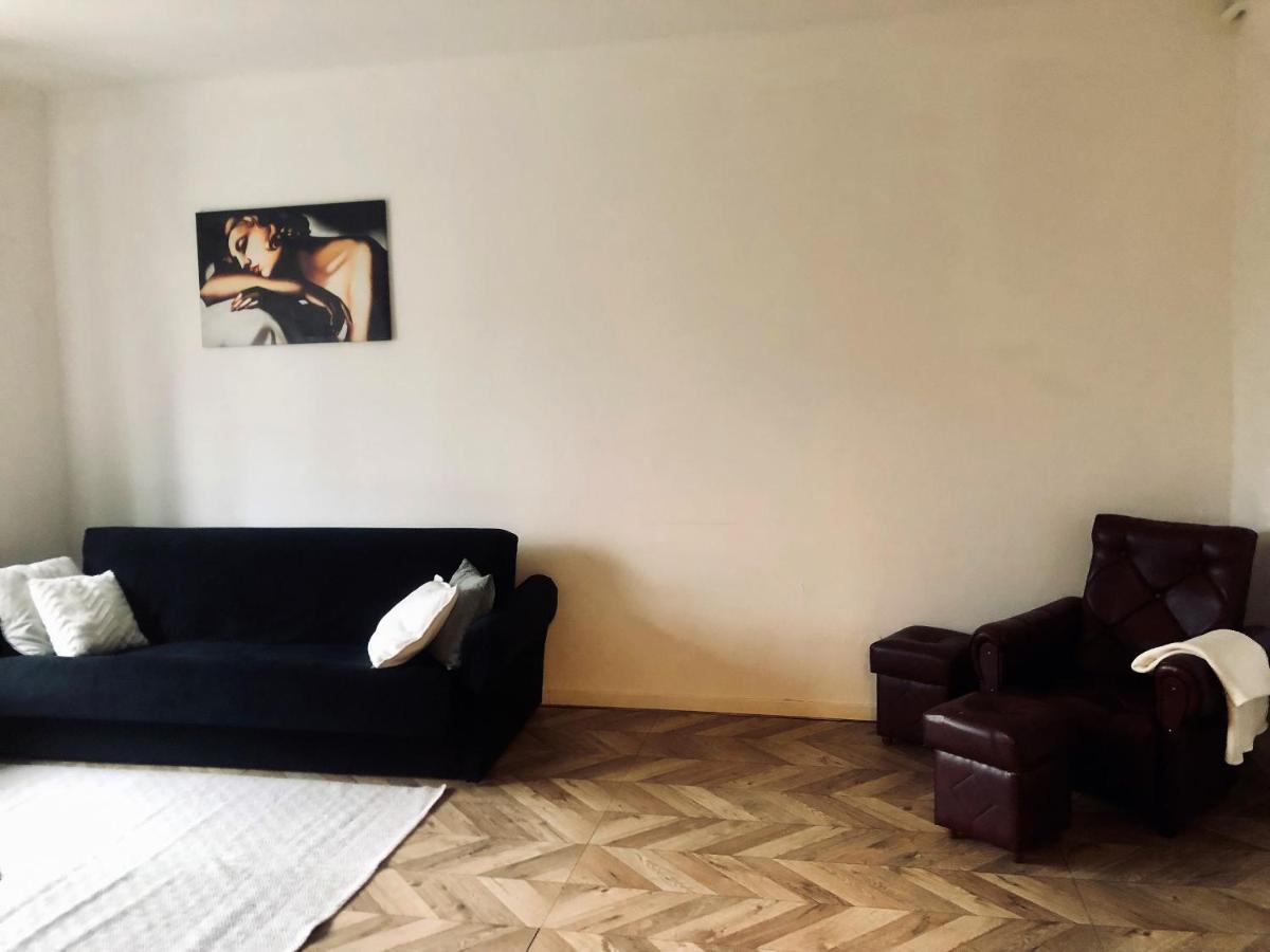 Prudentia Anin Economy Appartement